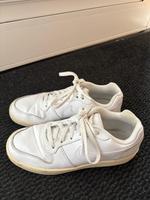Nike Sneaker in weiß Nordrhein-Westfalen - Hürth Vorschau