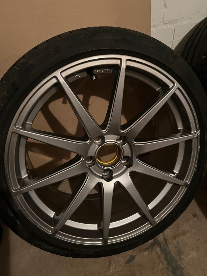 Sommerreifen Borbet GTX 8,5J * 19 Zoll Michelin 245/35/19 in Blomberg