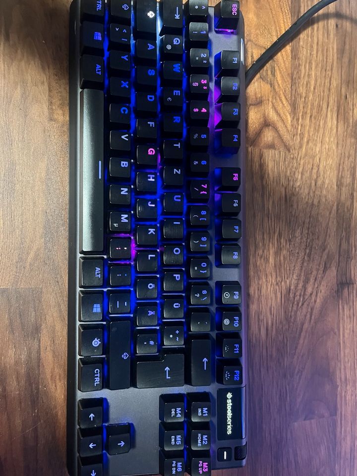 Steelseries Apex 7 Tkl in Pinneberg