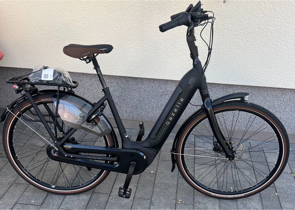 GAZELLE ARROYO C8 HMB ELITE ,5ONM,500WH,RH 49,SEHR GUTEN ZUSTAND in Marl