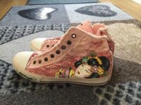 Ed Hardy Turnschuhe mit Geishaaufdruck rosa Größe 40 Kr. München - Unterföhring Vorschau