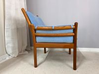 Teak Vollholz Sessel mit Armlehnen Illum Wikkelso Designersessel Holzsessel Polster hellblau babyblau Mid Century Design Dänemark Vintage 60er Jahre Berlin - Mitte Vorschau