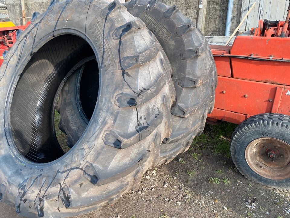 Reifen 620/70R42 Räder Trecker Schlepper Traktor in Wagenfeld