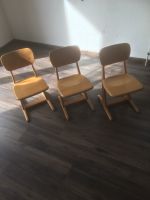3 Kinderstühle aus Holz Niedersachsen - Wietze Vorschau