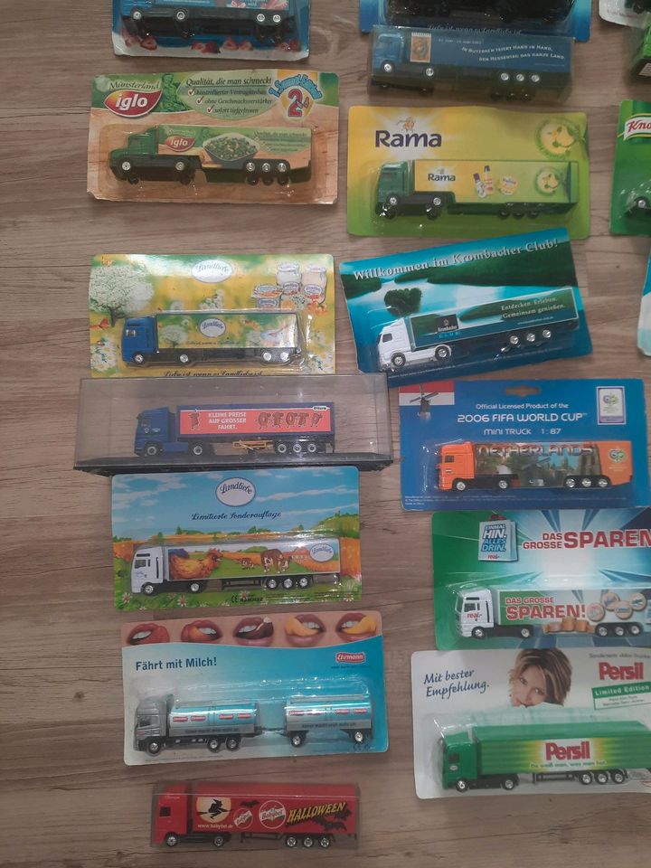 36 orig. verpackte Werbetrucks, 1:87, inkl. Actros Plus in Teltow