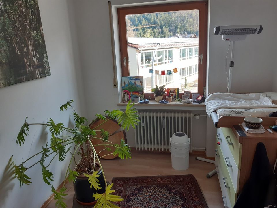 Zwischenmieter für wunderschöne 3-Zimmer-Wohnung gesucht in Garmisch-Partenkirchen