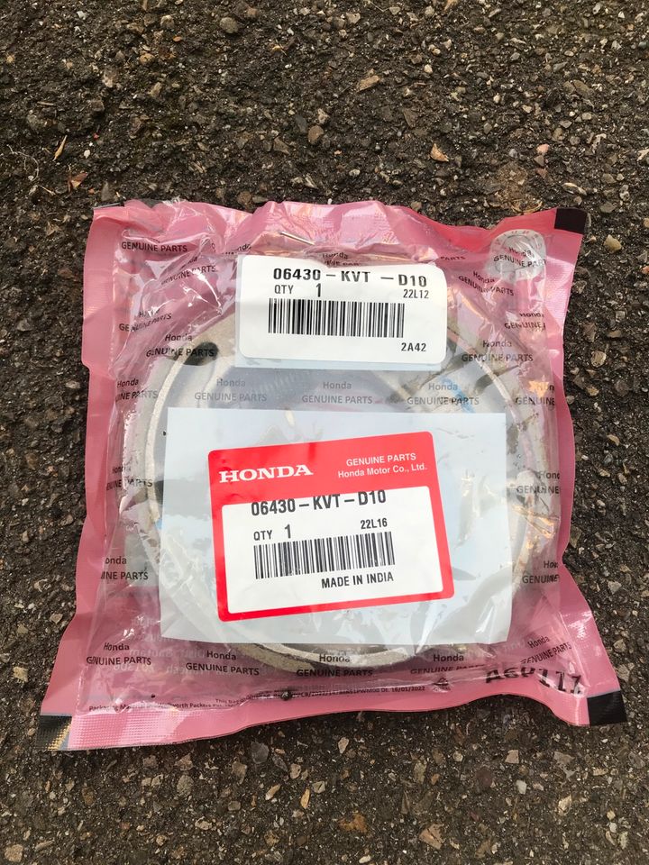 Honda CB 125 F BREMSSCHUH SATZ  hinten und Ölfilter in Ulm