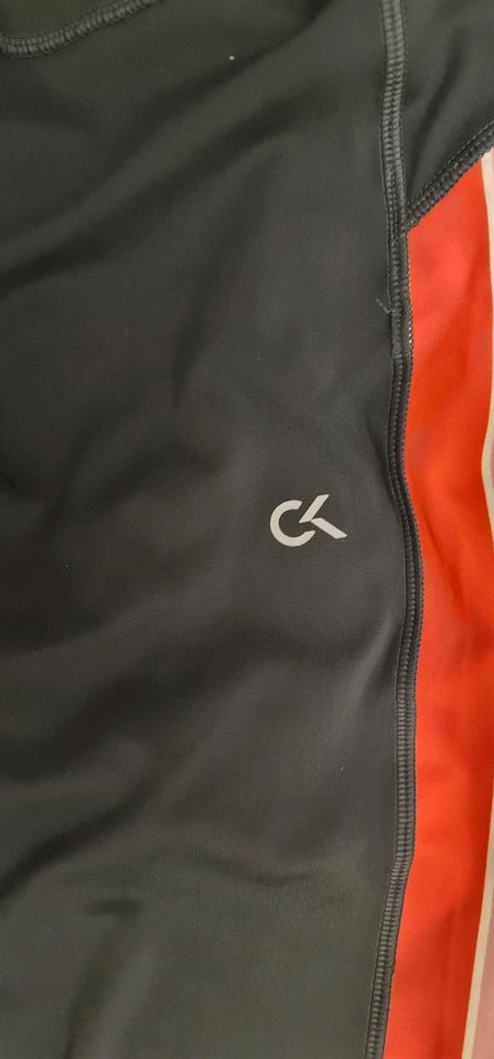 Calvin Klein   Damen Trainingshose  Gr, XS/Tp Neuwertig in Sinzheim