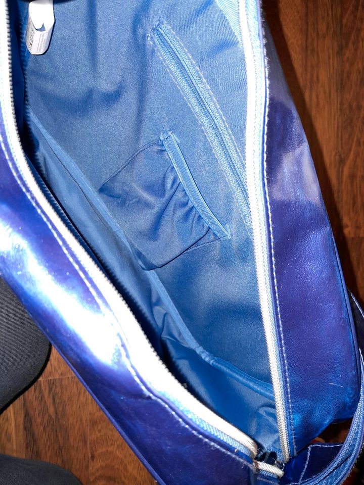 TOPMODEL Tasche in blau mit Innenfach in Wadgassen