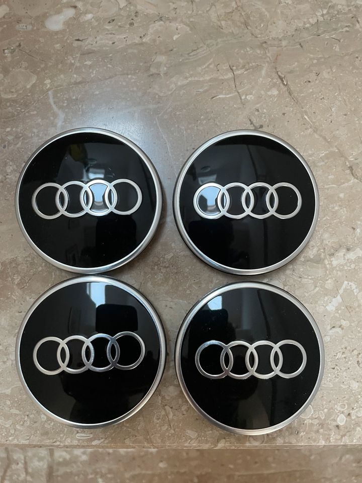 Audi Emblem für Alufelgen in Aichwald