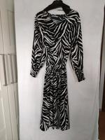 Kleid Vero Moda Curve Schwarz Gr 46 Nordrhein-Westfalen - Herne Vorschau