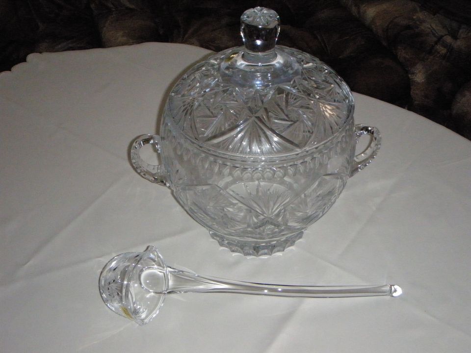 Kristall Bowle Schleuderstern 12 Gläsern, 1 Glaslöffel unbenutzt in Eibenstock