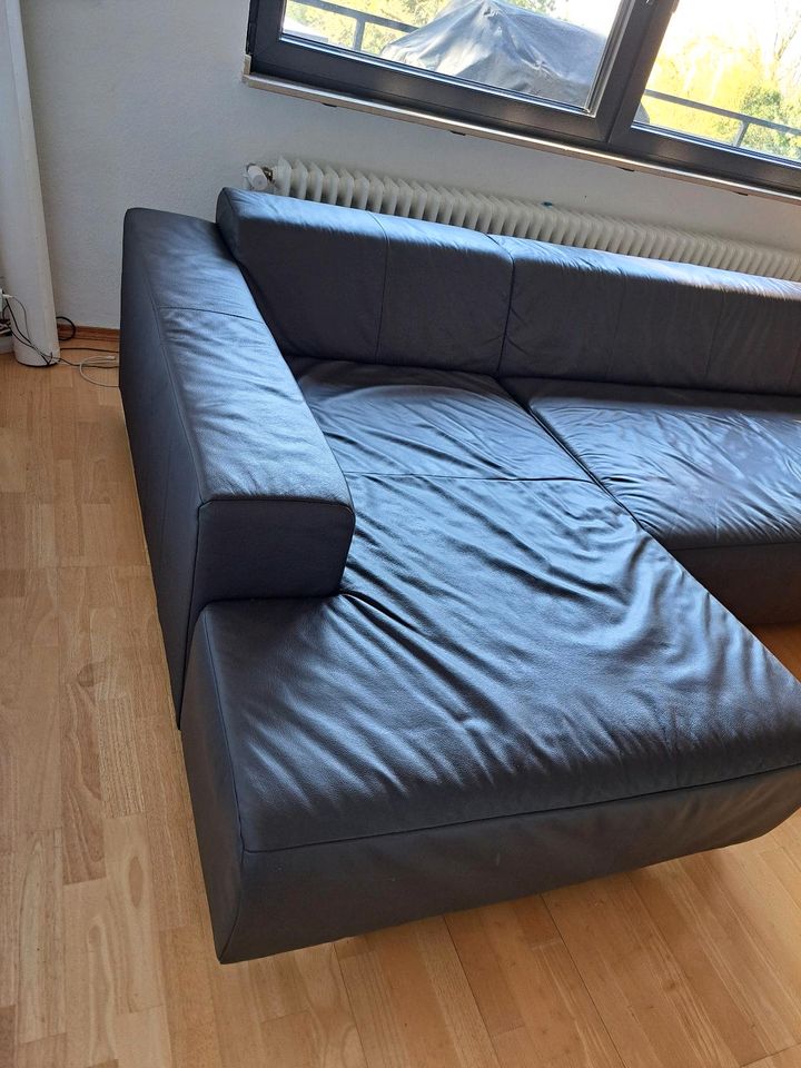 Heute 250Euro Ledersofa Ledercouch Braun ausziehbar Schlafunktion in Mettmann