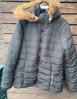 Schwarze Winterjacke / Steppjacke / Daunenjacke, Gr. M/L Frankfurt am Main - Nieder-Eschbach Vorschau