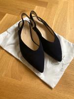 Peter Kaiser Sling Pumps Takara blau 39.5 neu Köln - Nippes Vorschau