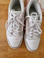 Puma Sneaker Damen 42 Nordrhein-Westfalen - Lemgo Vorschau