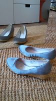 Buffalo Wedges Pumps mit grauem Satin und Keilabsatz in Korkoptik Brandenburg - Frankfurt (Oder) Vorschau