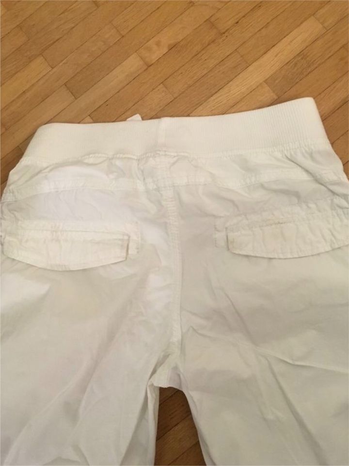 H&M Mädchen Capri Hose Caprihose Sommerhose, Gr. 134 in Hamburg