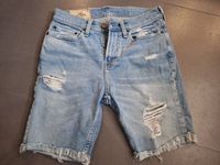 Hollister: Jeans-Bermuda/Short, Used-Look, Gr. 28 (ca. 164) Altona - Hamburg Lurup Vorschau