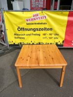 Tisch ca 80c80cm geschätzt, ca 36/40 cm hoch Hessen - Gelnhausen Vorschau