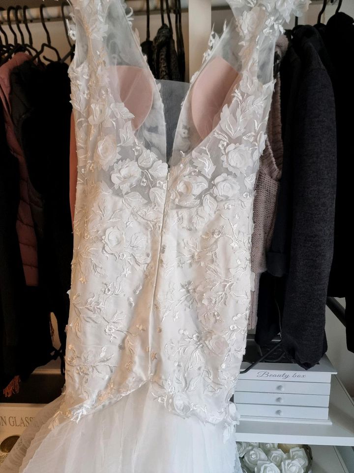 Hochzeitskleid / Brautkleid Neu und unbenutzt! in Neustrelitz