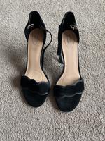 5th Avenue Riemchen-Pumps mit Samt Rheinland-Pfalz - Rheinbrohl Vorschau