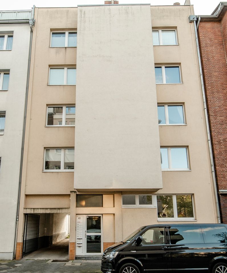 2 Zimmer Wohnung in Pempelfort mit 2 riesigen Balkonen in Düsseldorf