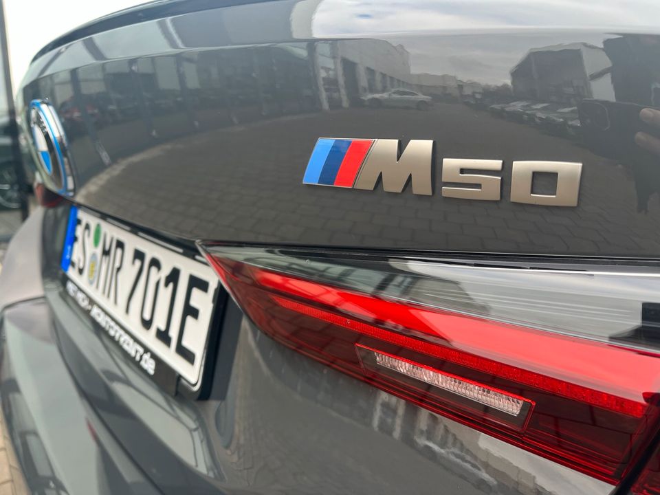 BMW i4 M50 zum vermieten ab 109 pro Tag in Filderstadt