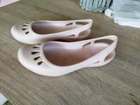 Süße, rosafarbene Ballarinas von Crocs in Gr. 38 Nordrhein-Westfalen - Lohmar Vorschau