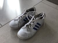 Adidas Halbschuhe Sneaker Gr 39 1/3 blaue Streifen Kinder Bayern - Dettelbach Vorschau