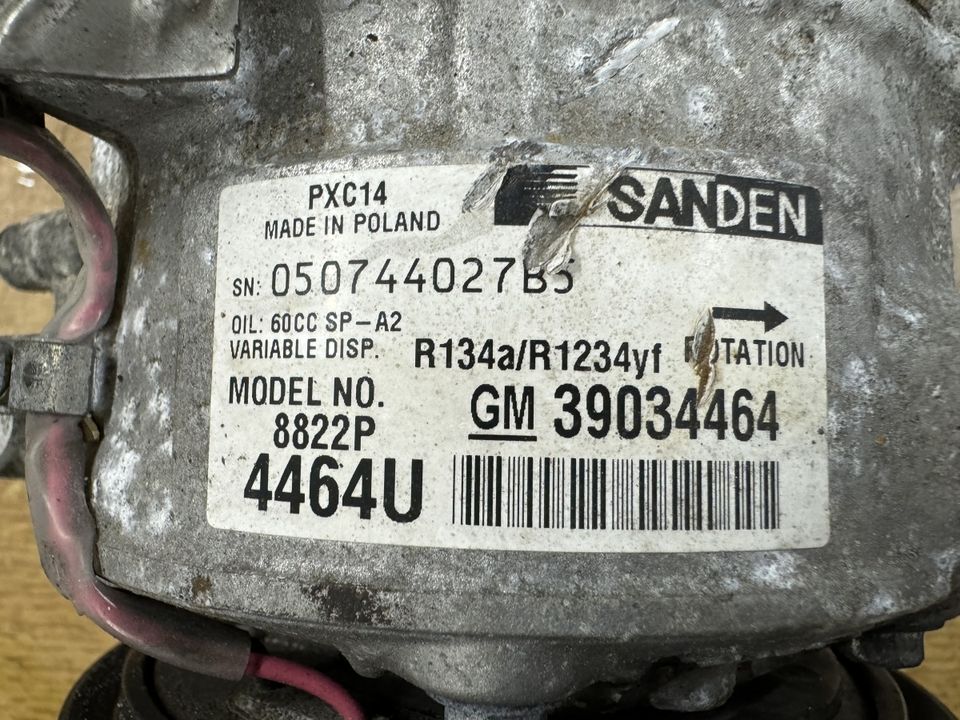 Klimakompressor Opel Insignia / Antara 39304464 / N08822P in Duisburg