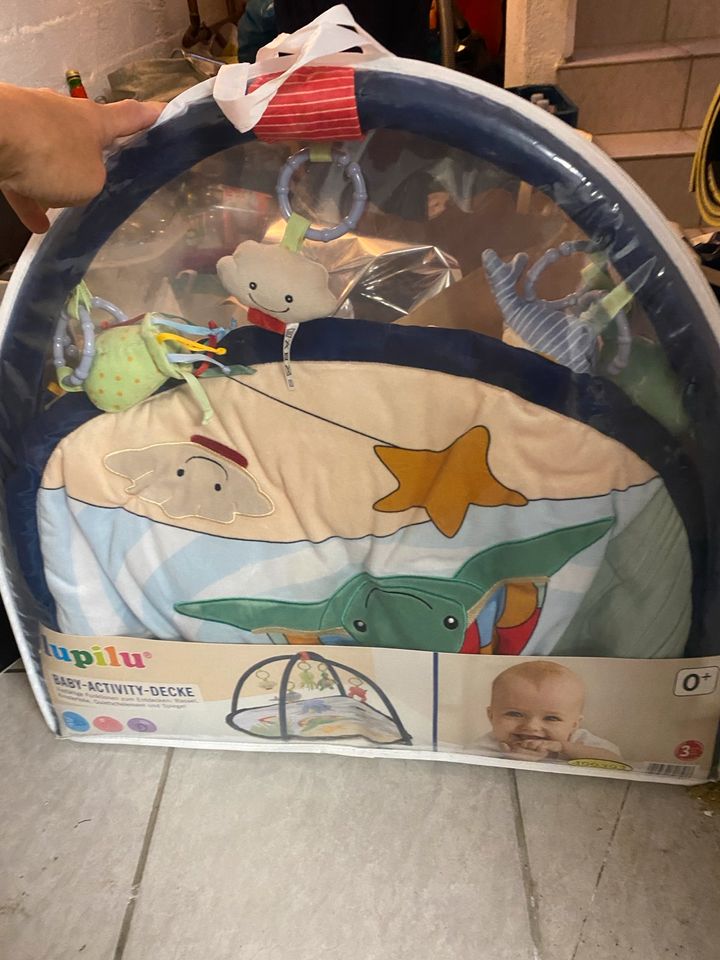 Baby-Activity-Decke Speilbogen in Euskirchen