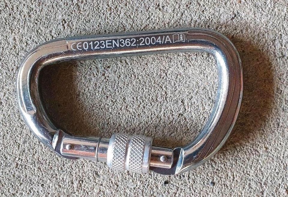 Karabiner Alu, Typ H-020, silbern, Schraubverschluss in Hachenburg