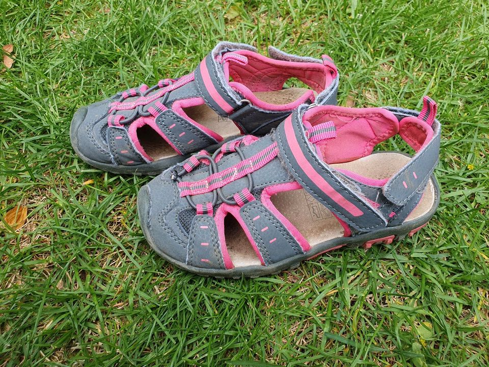 Trekkingsandalen Sandalen Mädchen pink Größe 31 in Reutlingen