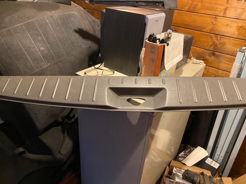 VW Sharan Seat Alhambra 95-00 Ladekantenschutz Kunststoff grau in Elmshorn