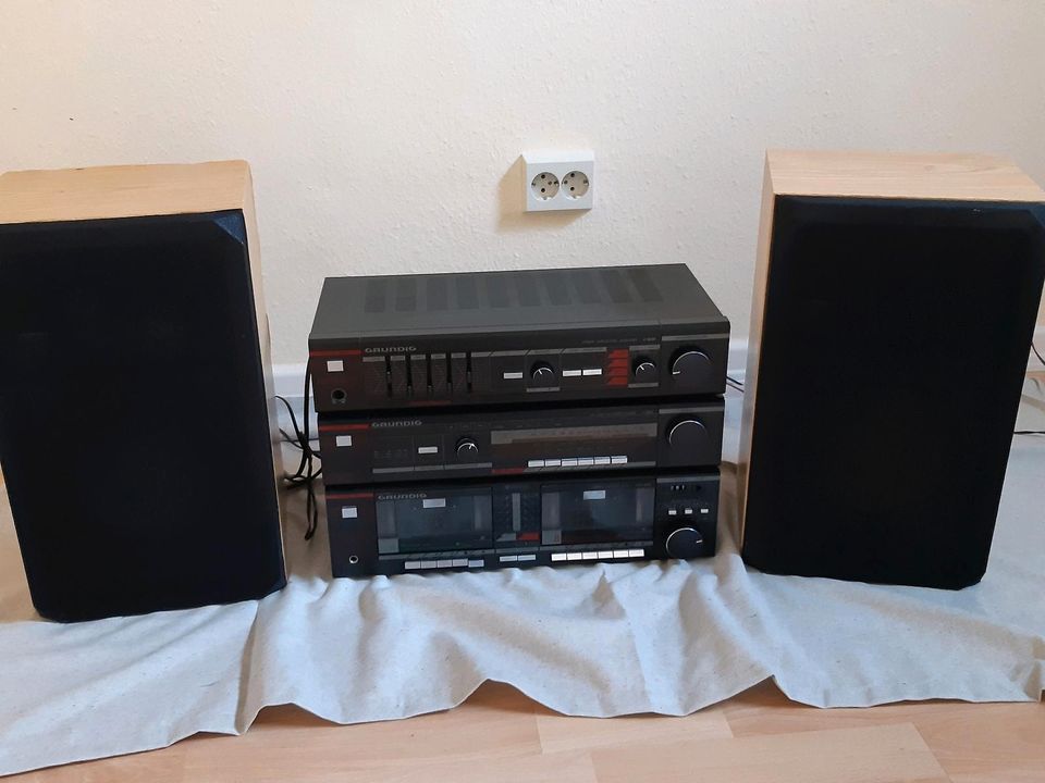 Grundig Musikanlage V1850,T1850,CCF1870,PlattenspP1850 in Lübeck