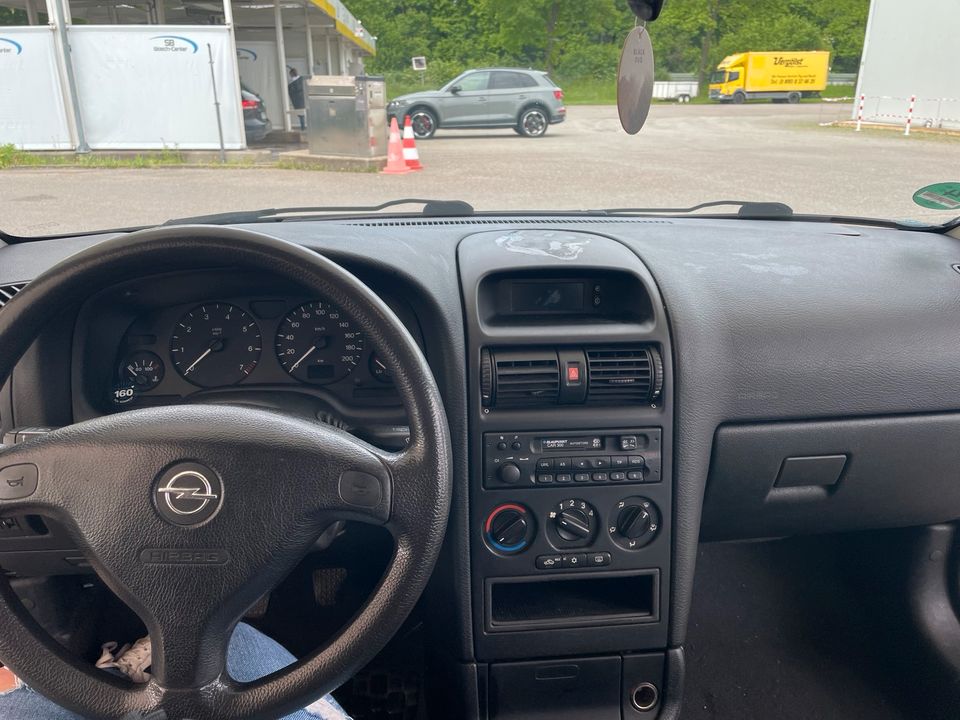 Opel Astra -g-caravan in Bühl