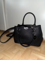 Guess Handtasche Baden-Württemberg - Ötigheim Vorschau
