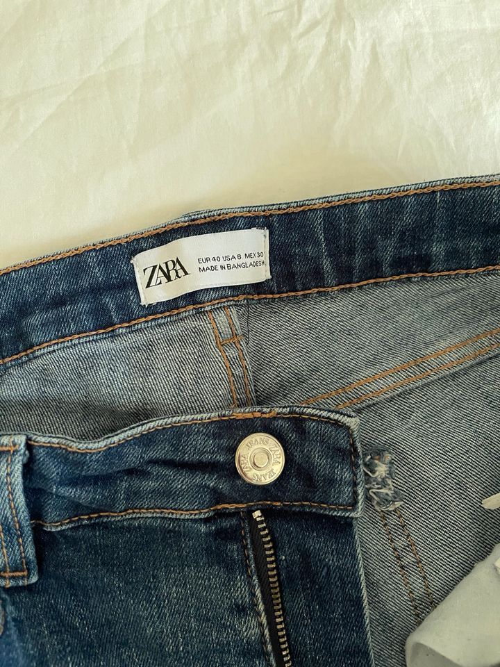 Skinny Jeans Zara Mittlere Höhe Gr. 40 in Aachen