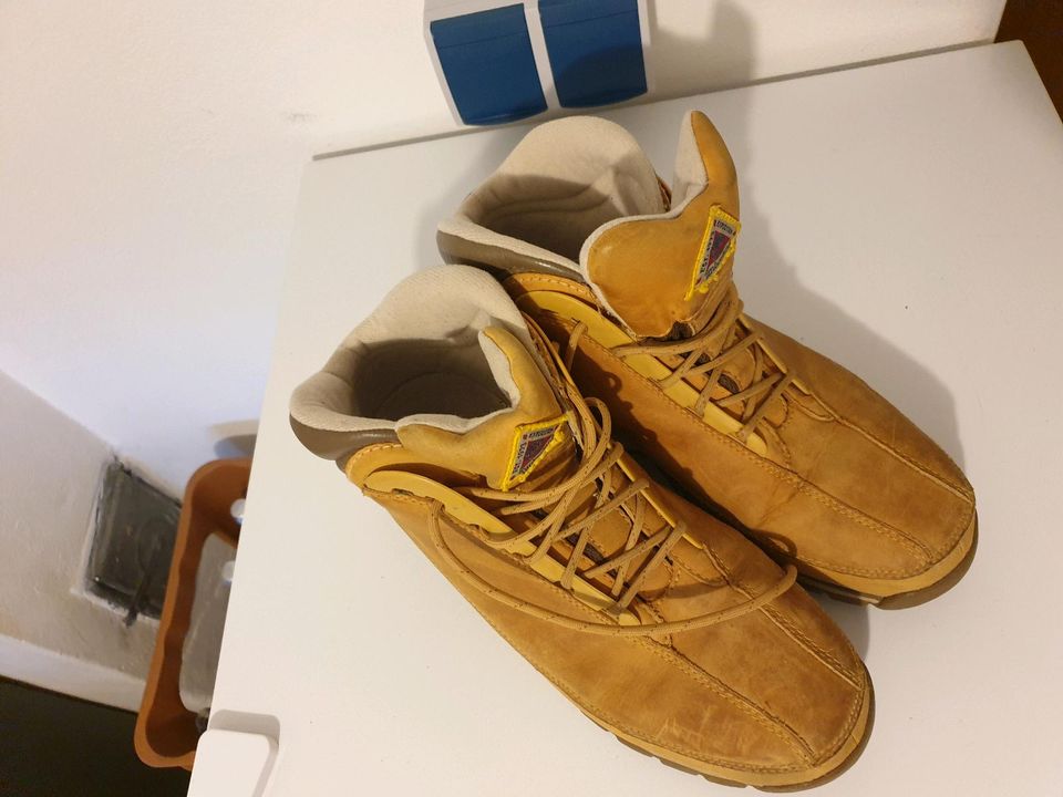 Timberland Boots leicht gefüttert Gr. 45 in Extertal