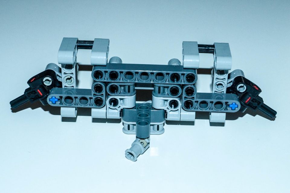Anhängerkupplung für LEGO Technic Claas Xerion 42054 - MOC in Pfronten
