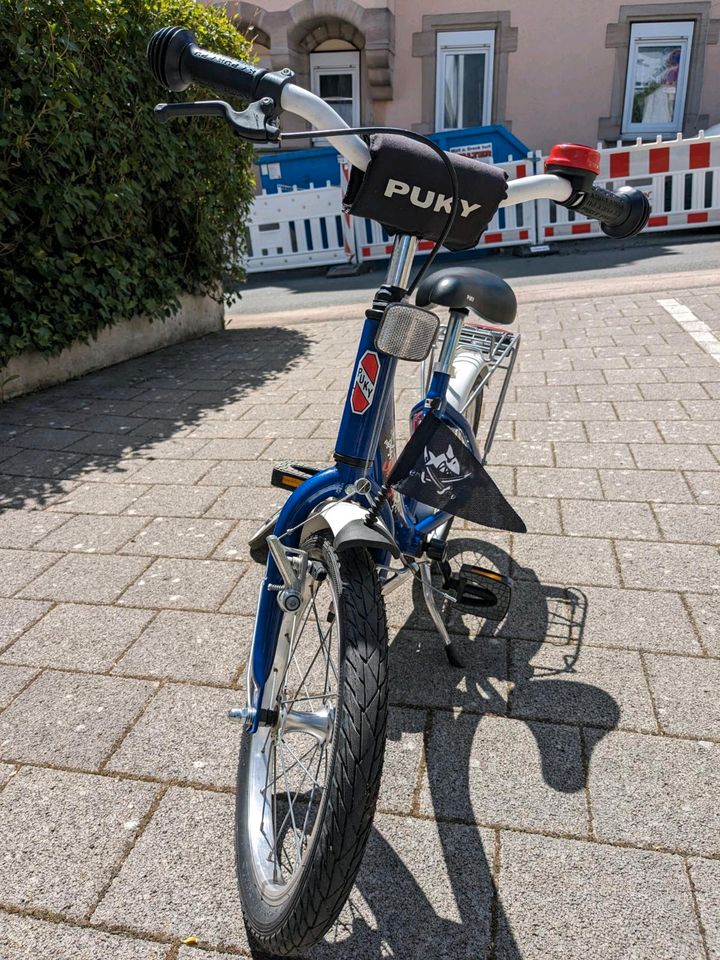 Puky Fahrrad 16 Zoll Capt'n Sharky inklusive Stützräder in Stein