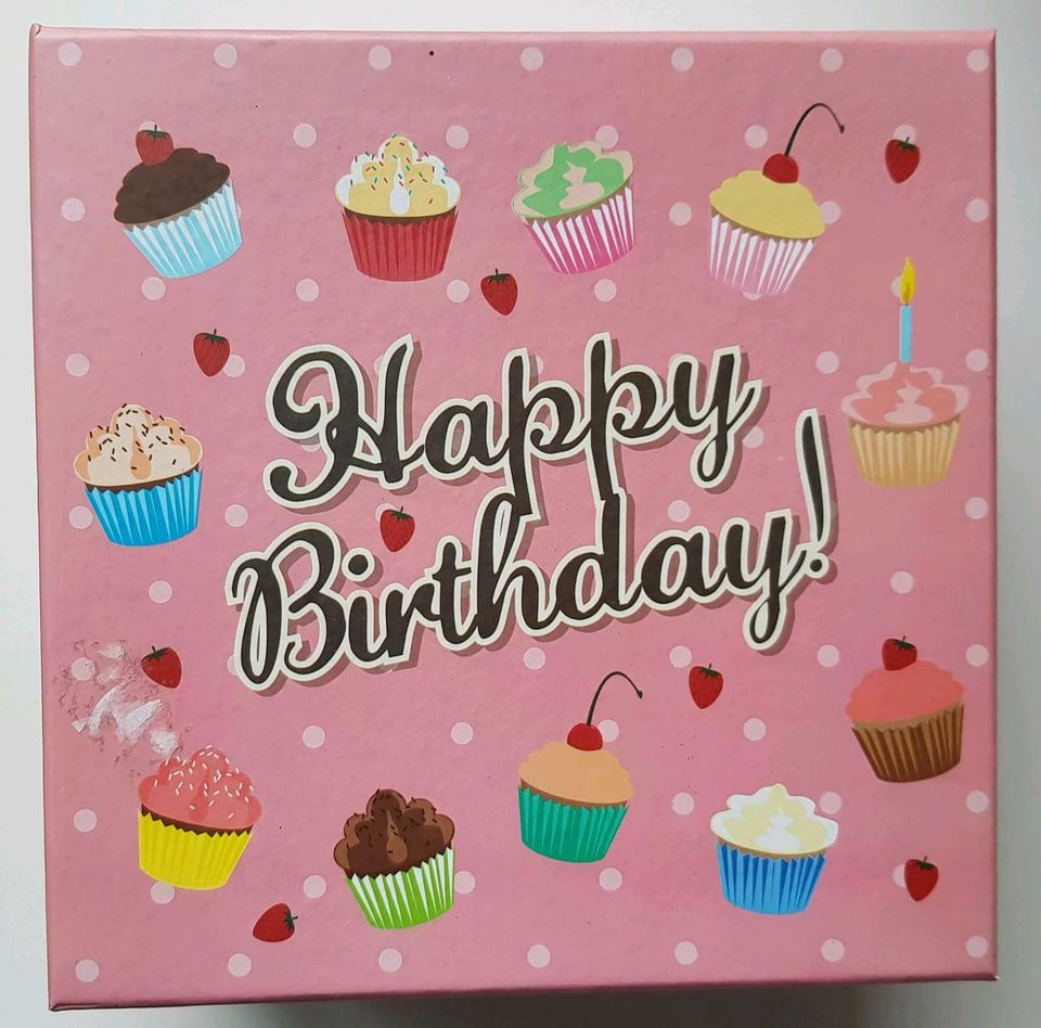 Happy Birthday! - Geschenkbox NEU (ca. 19,5 x 19,5 x 11 cm) in Bremen