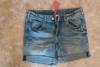 Jeans Hose  kurz Neu gr 34 Sachsen-Anhalt - Köthen (Anhalt) Vorschau