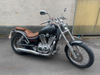 Suzuki Intruder *Bobber Umbau* VS 1400 *Bos Auspuffanlage* Hessen - Mörfelden-Walldorf Vorschau