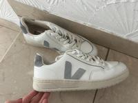 Schöne Veja Sneaker hellblau/weiss, 39 - sehr guter Zustand Bayern - Alzenau Vorschau