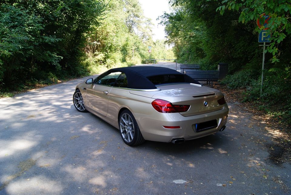 BMW 650 i F12 Cabrio Vollausstattung TÜV Neu in Wuppertal