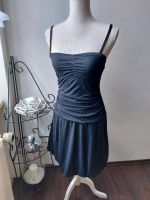 Kleid mit Spaghetti Trägern Gr.38  ,,Neu mit Etikett " Nordrhein-Westfalen - Moers Vorschau