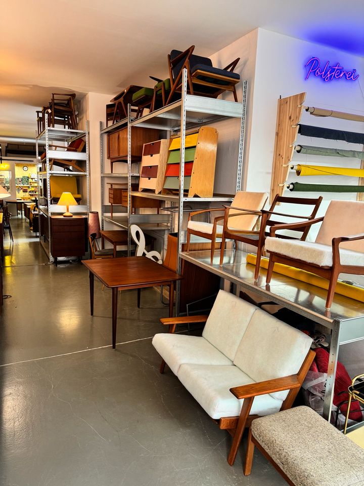 Niels Möller Møller Stühle Esszimmerstühle neu geflochten Modell 78 RAR! Teak Teakholz mid Century danish Design 60er Vintage Chairs in Berlin