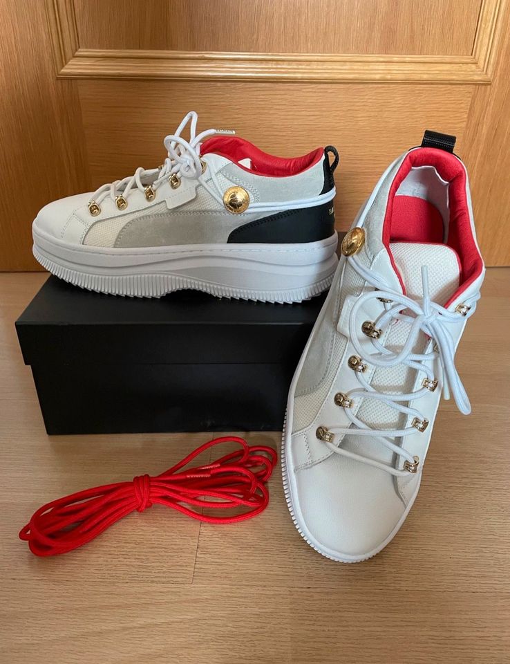 NEU Puma x Balmain Sneaker Gr. 41, ungetragen in Illertissen